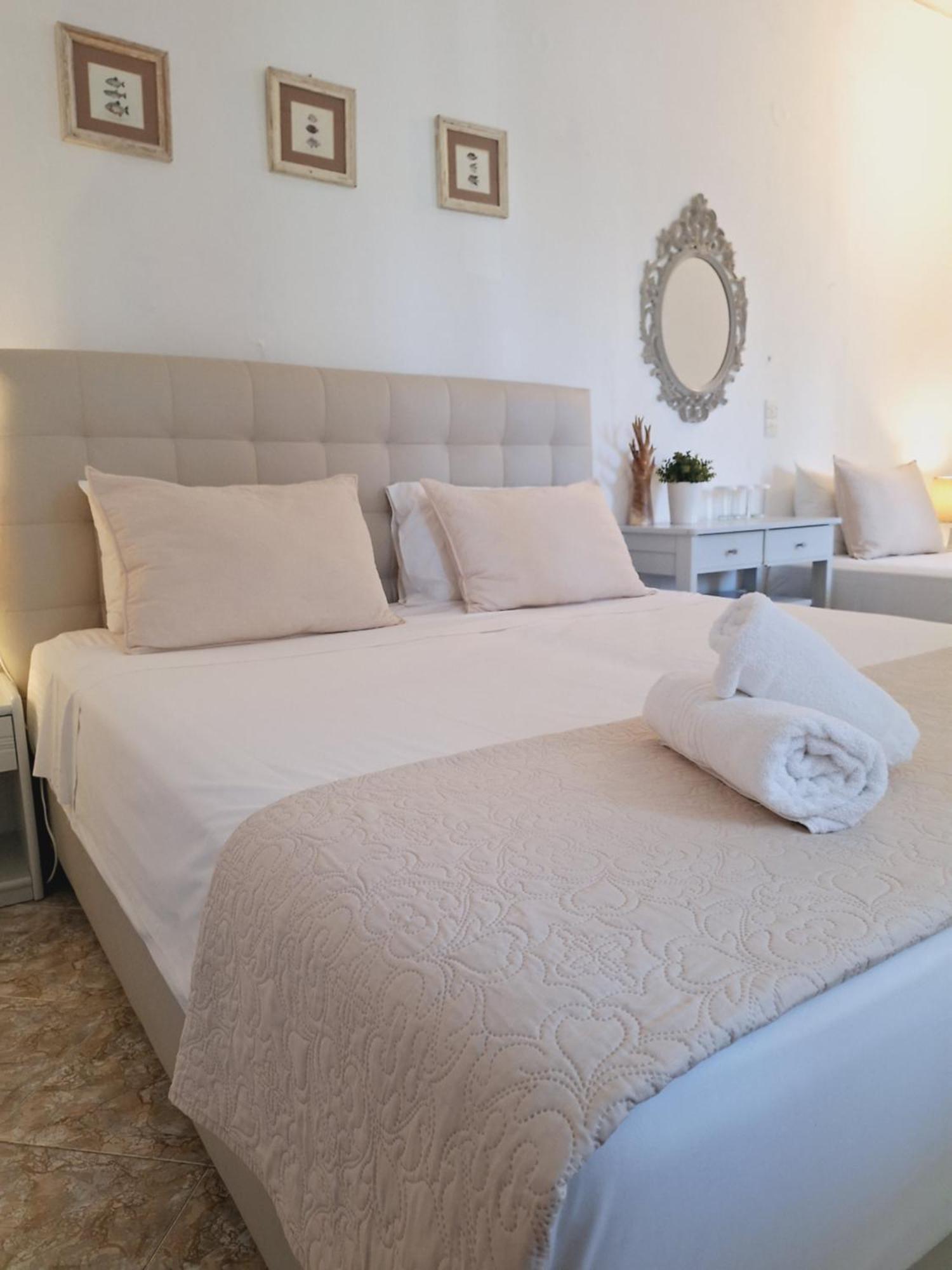 Εvi Evan Hotel Galissas Exteriér fotografie